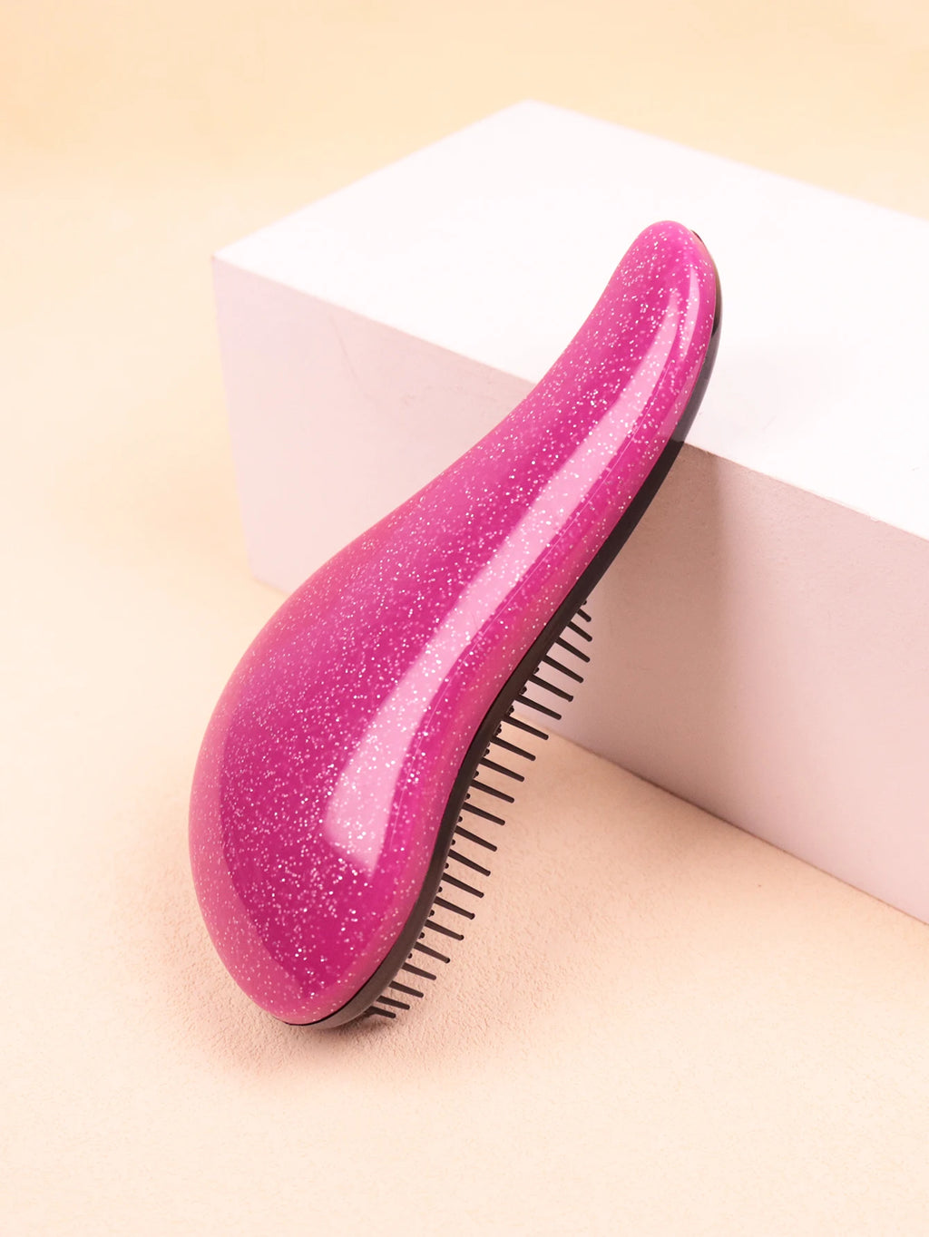 Escova Desembaraçadora Antiestática - Cabelos mais disciplinados e Sem Frizz!