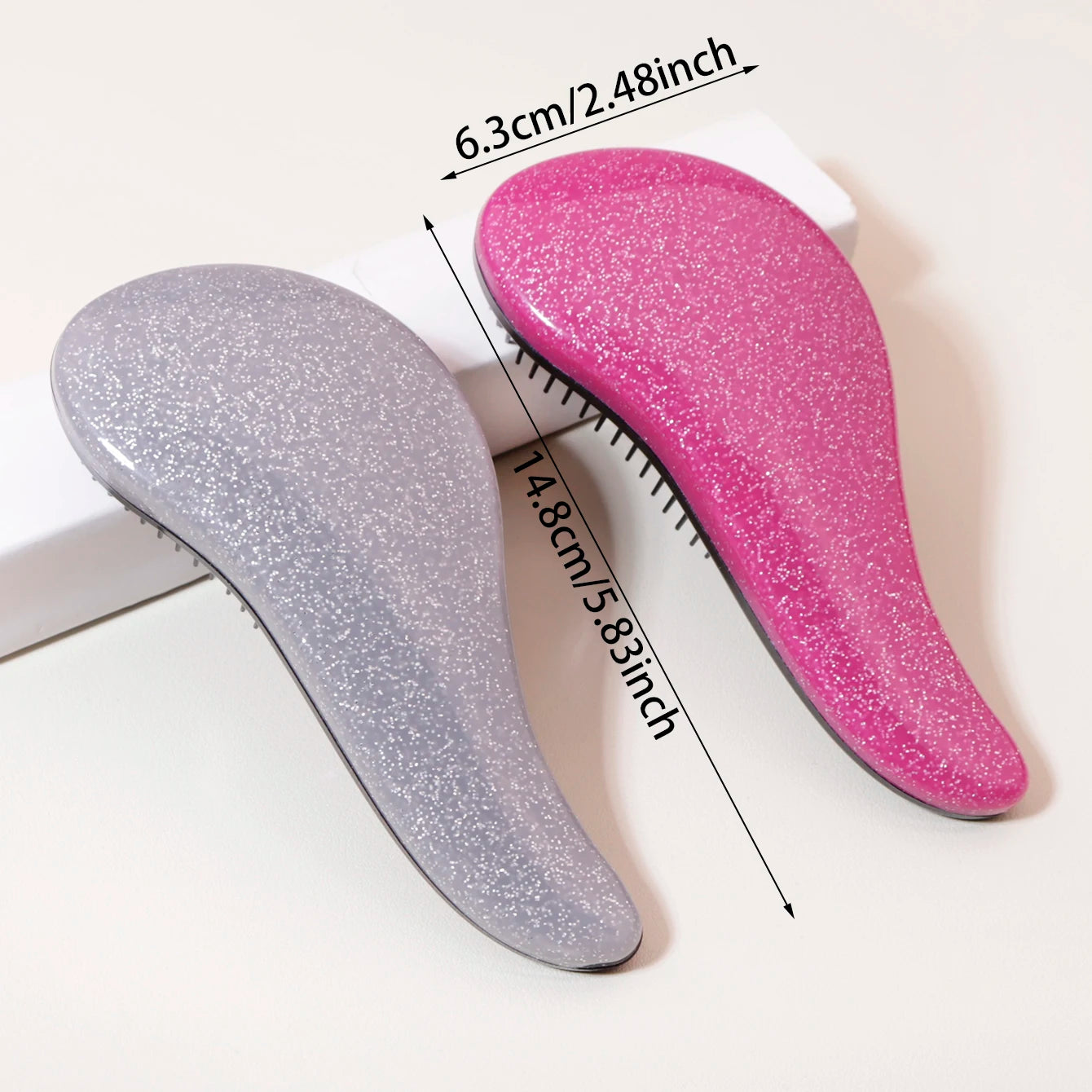 Escova Desembaraçadora Antiestática - Cabelos mais disciplinados e Sem Frizz!